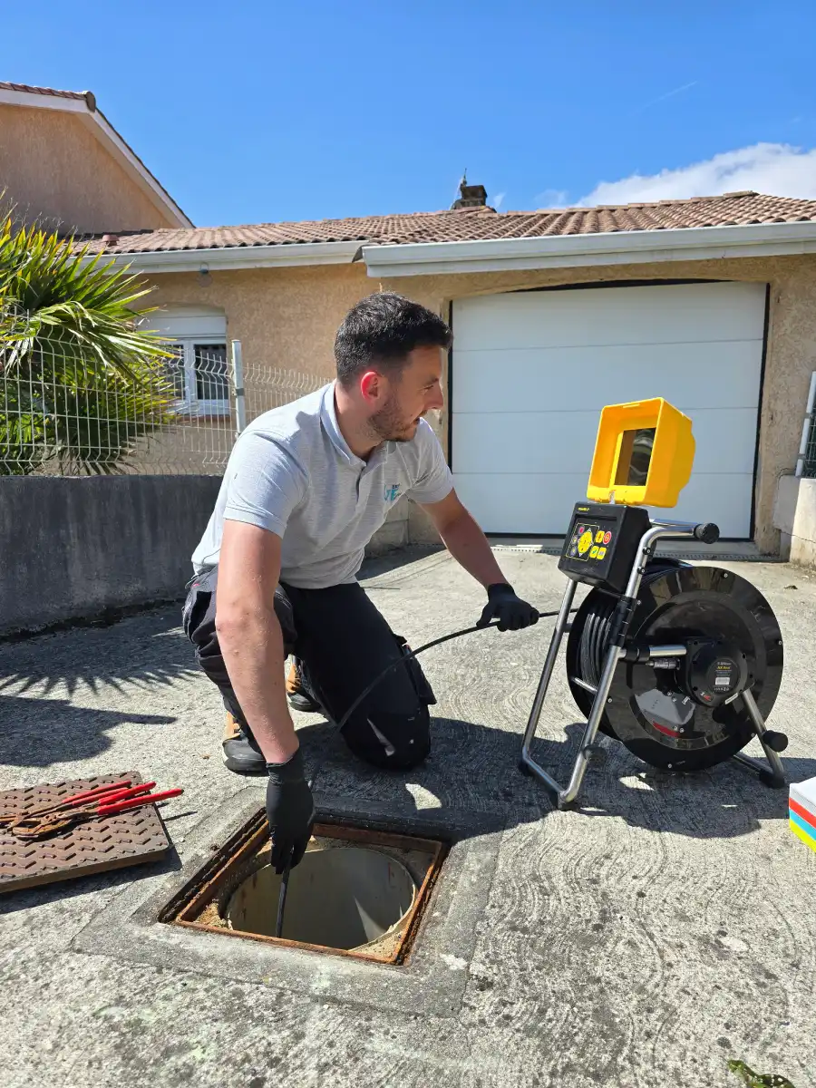 Inspection via camera canalisation gers fuites