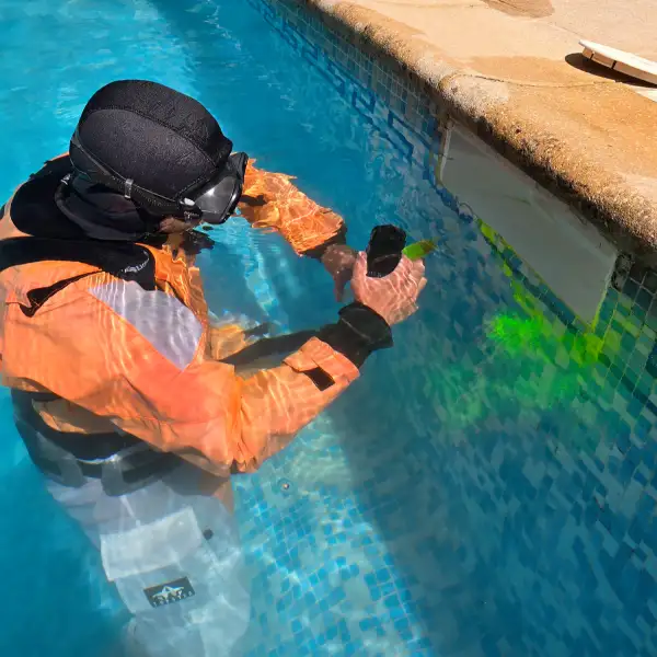 colorant piscine gers fuites