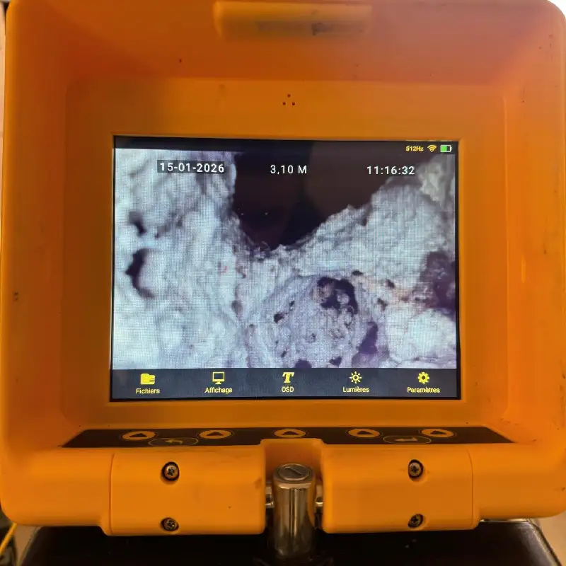 Qui appeler en cas de canalisations bouchées dans le Gers ? 1 canalisation bouchee gers bouchon solution