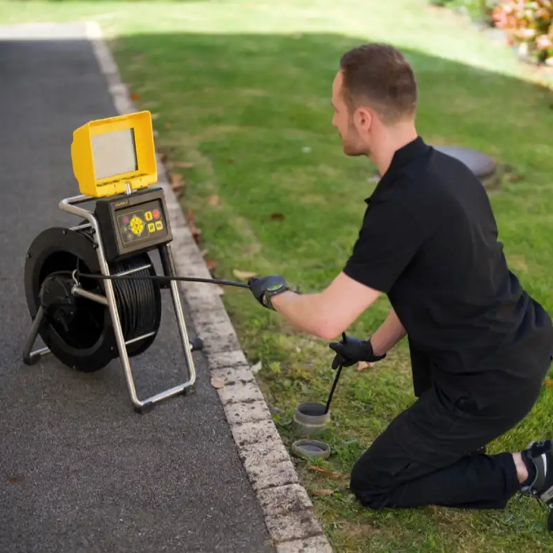 Entreprise pour inspection de canalisations à Auch. 2 entreprise inspection camera plombier auch gers fuites specialiste