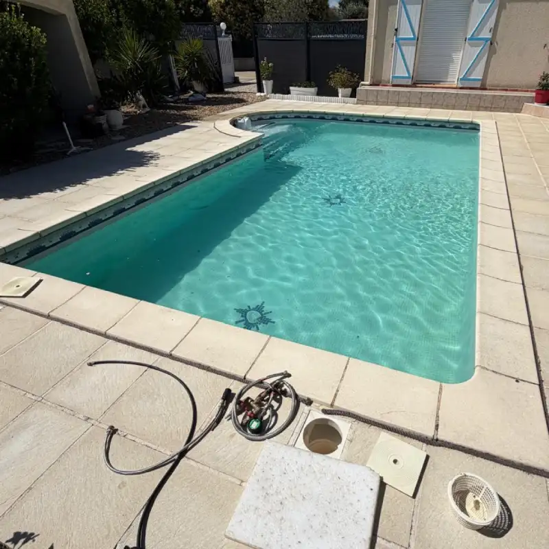 Fuite sur skimmer de piscine à Pujaudran : 1 inspection skimmer pujaudran gers fuites